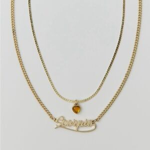 NWT Zodiac Nameplate Layering Necklace Set